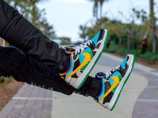 ben and jerrys nike sb dunk chunky dunky cu3244 100 on foot look 8