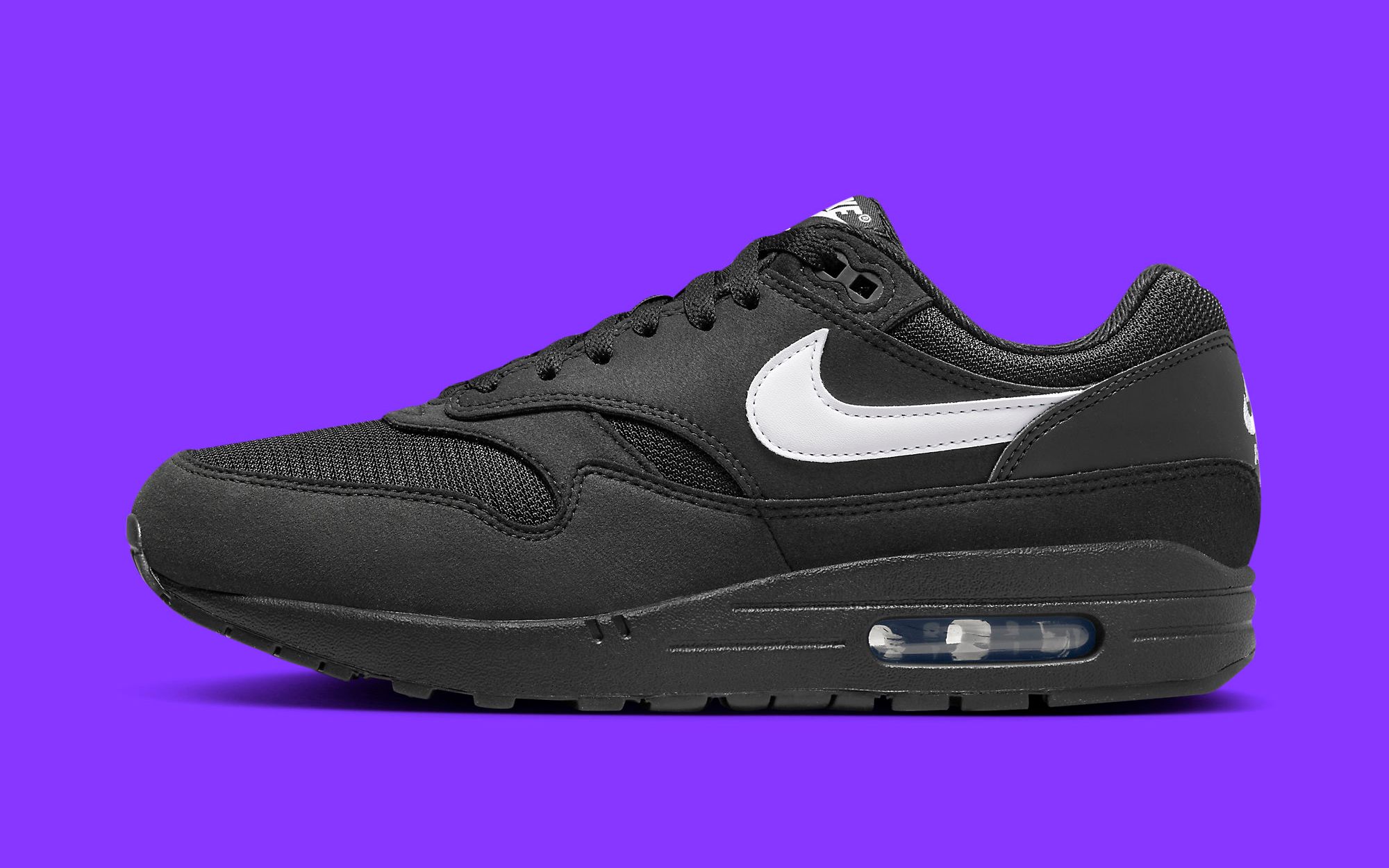 Air max 1s black sale