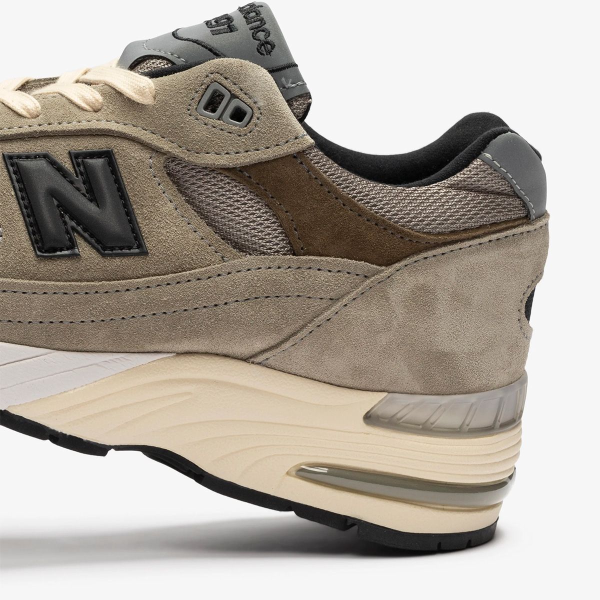 Where to Buy the JJJJound x New Balance 991 | House of Heat°