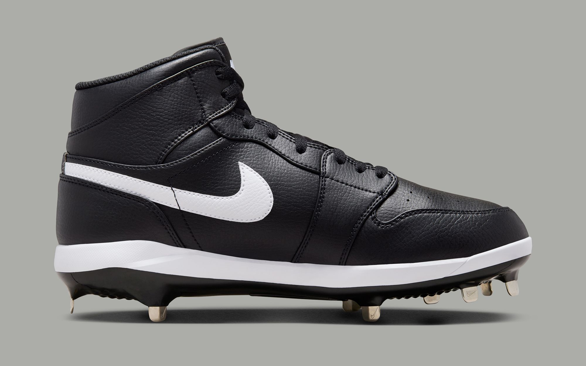 jordan 1 retro metal cleats