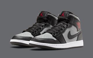 This Air Jordan 1 Mid Heads Back to ’85 for Inspiration | House of Heat°