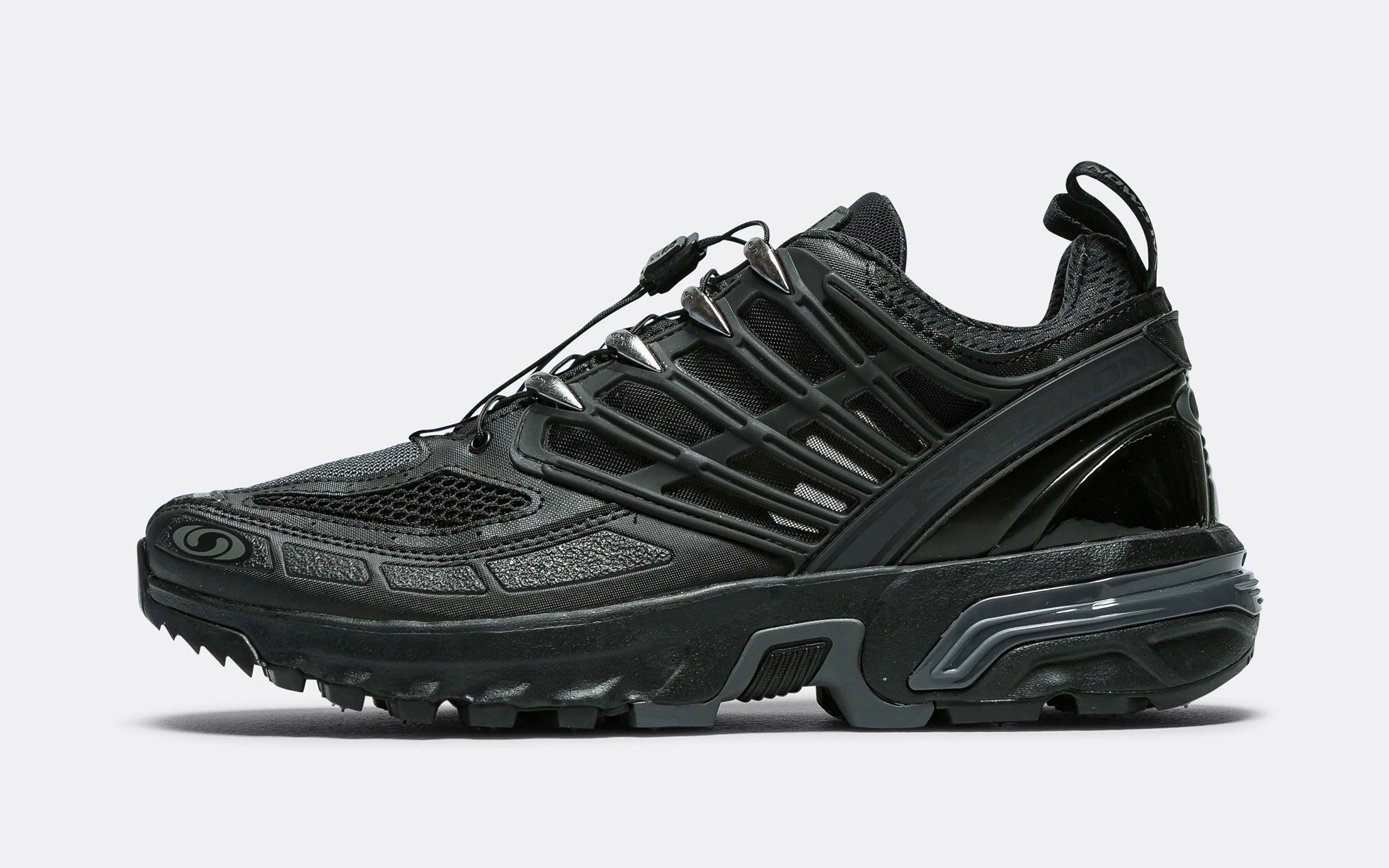 Maison Margiela x Salomon ACS Pro Advanced Collection Arrives