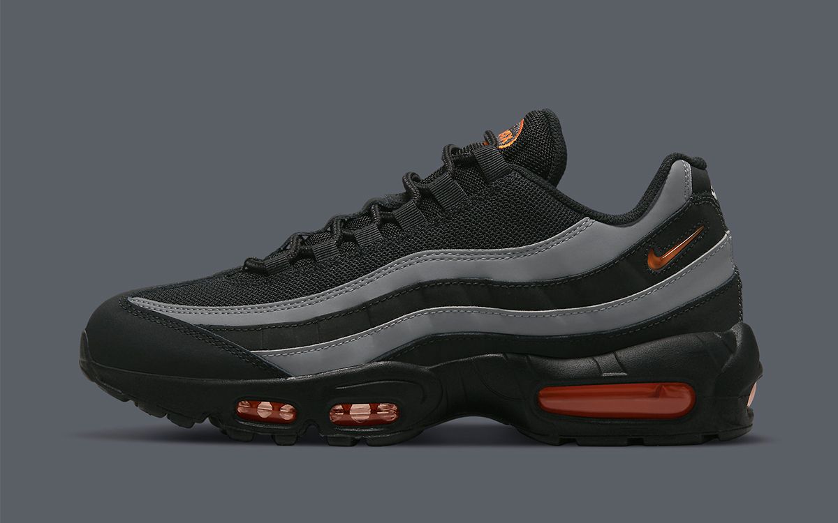 nike-air-max-95-black-silver-