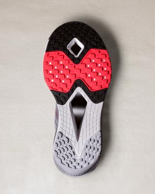 Nike Hybrid Fly Outsole. Photo via Nike.