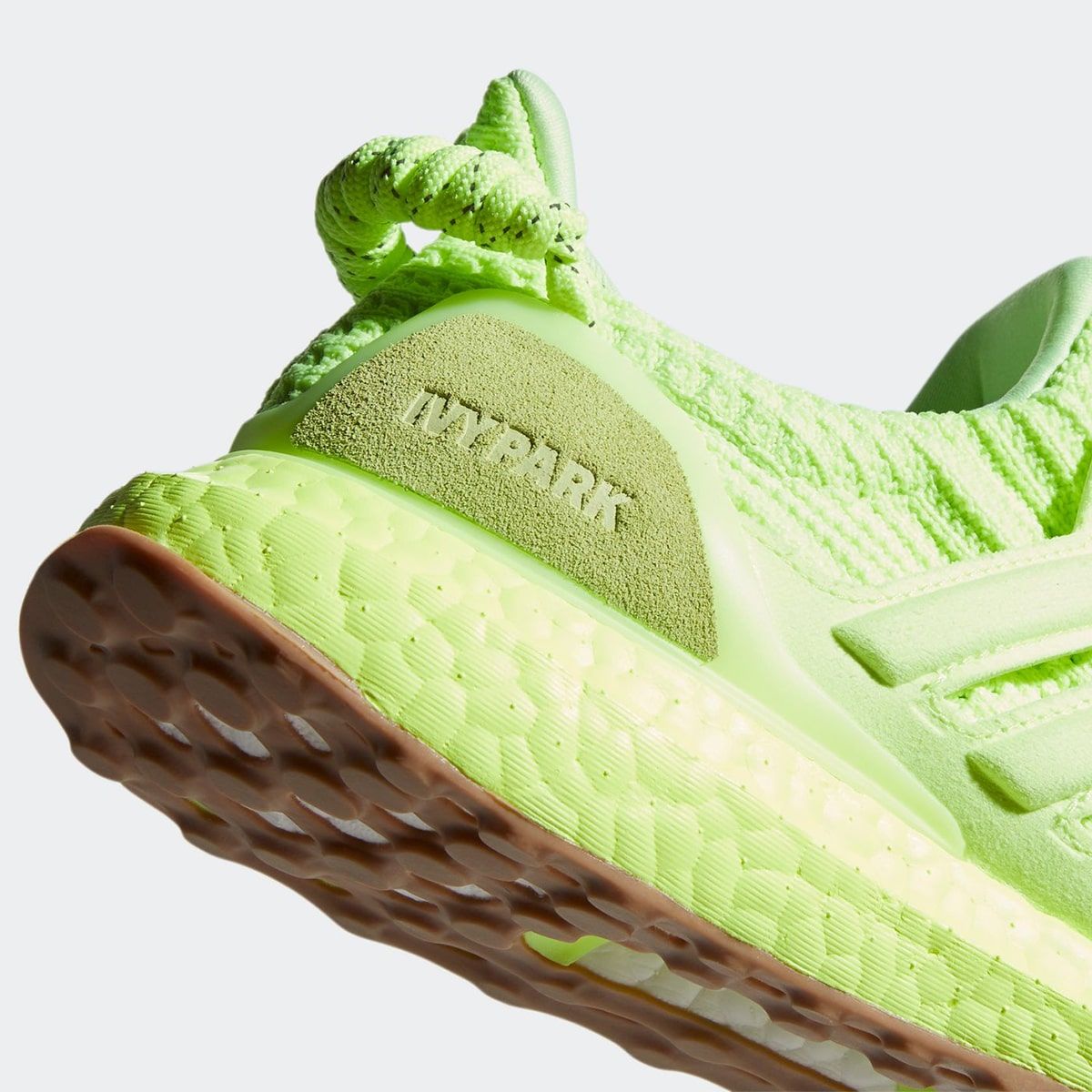 Size 7 Adidas Ultra Boost OG Beyonce Ivy Park Hi Res Yellow Mens Sneakers FZ5456 Beyonce Ivy Park x Adidas UltraBoost OG  main image 4