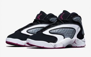 Женские кроссовки Nike Air Jordan 1 Retro High OG Light Fusion Pink