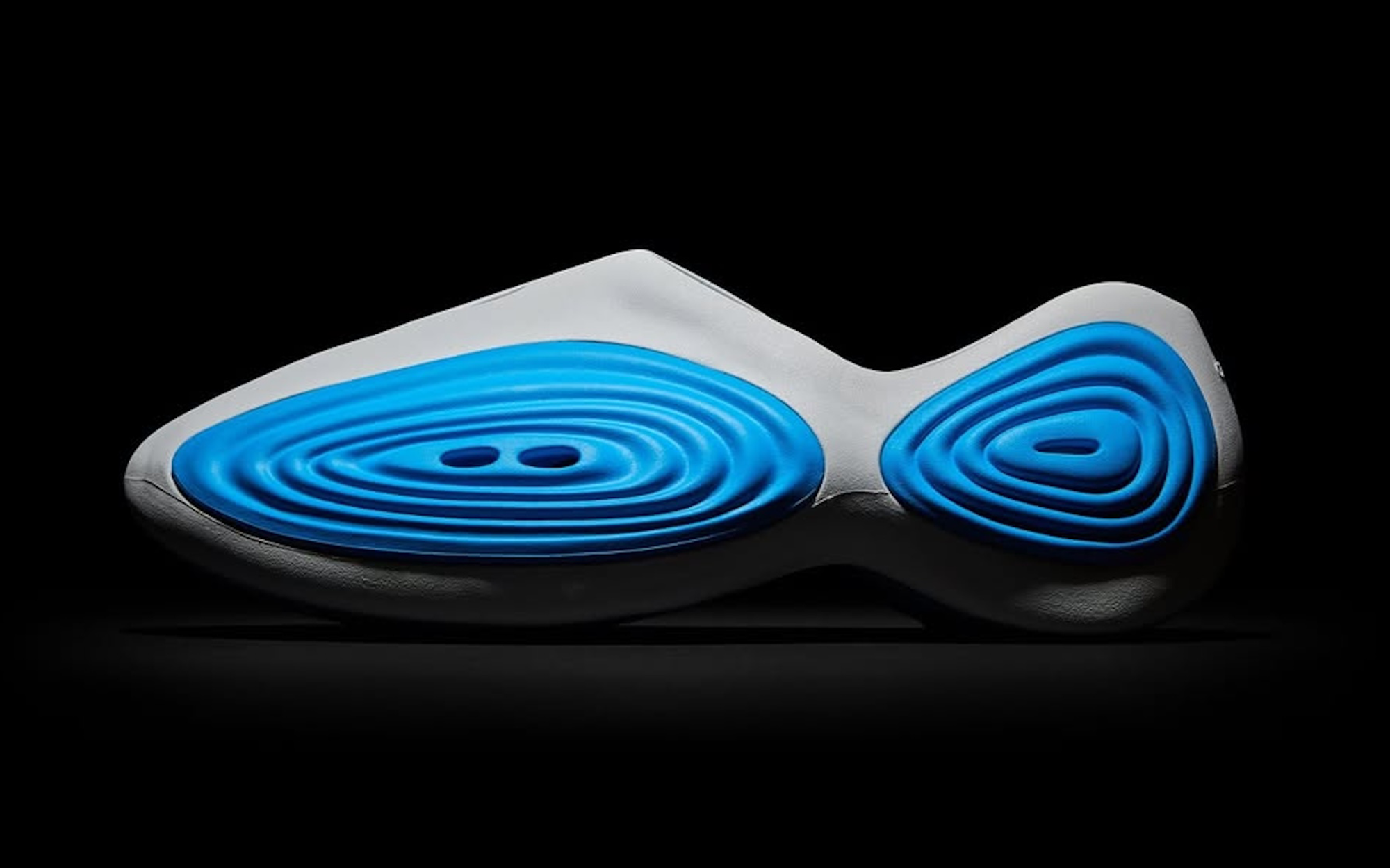 Steven Smith's Crocs Ripple design.