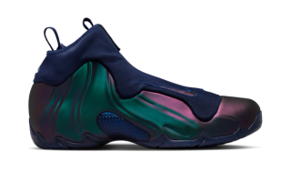 Nike Air Flightposite "Midnight Navy" retro basketball shoe.