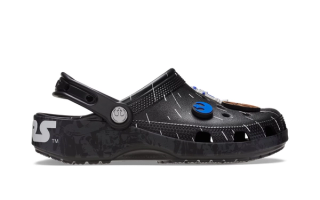 Star Wars™ x Crocs Classic Clog "Hyperspace" celebrating Lucasfilm's 'Star Wars: The Mandalorian and Grogu' movie.