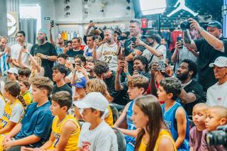 Luka Dončić stops by at Basketball Emotion in Madrid. Photo via Jordan Brand.