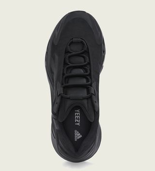 adidas YEEZY 700 MNVN Triple Black 3