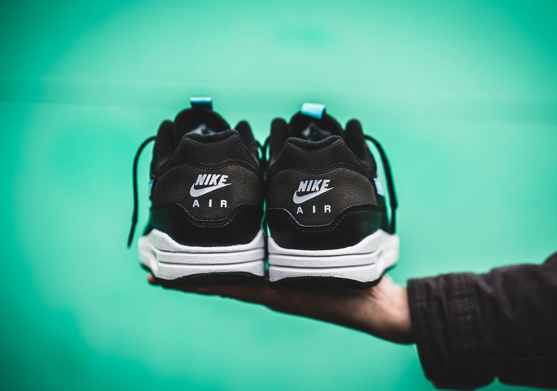 air max 1 tongue tab