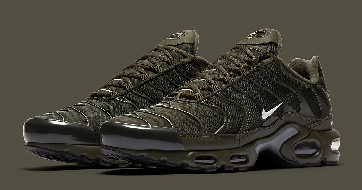 air max plus olive cargo