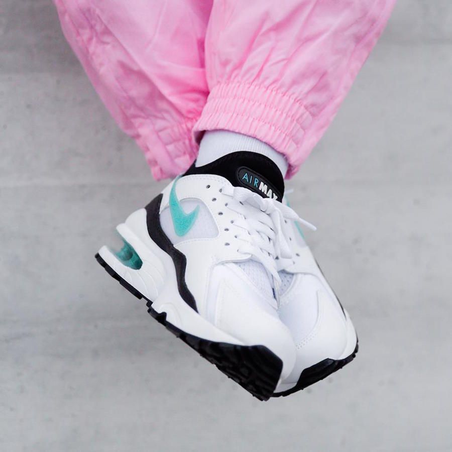 Nike air max 93 on outlet foot