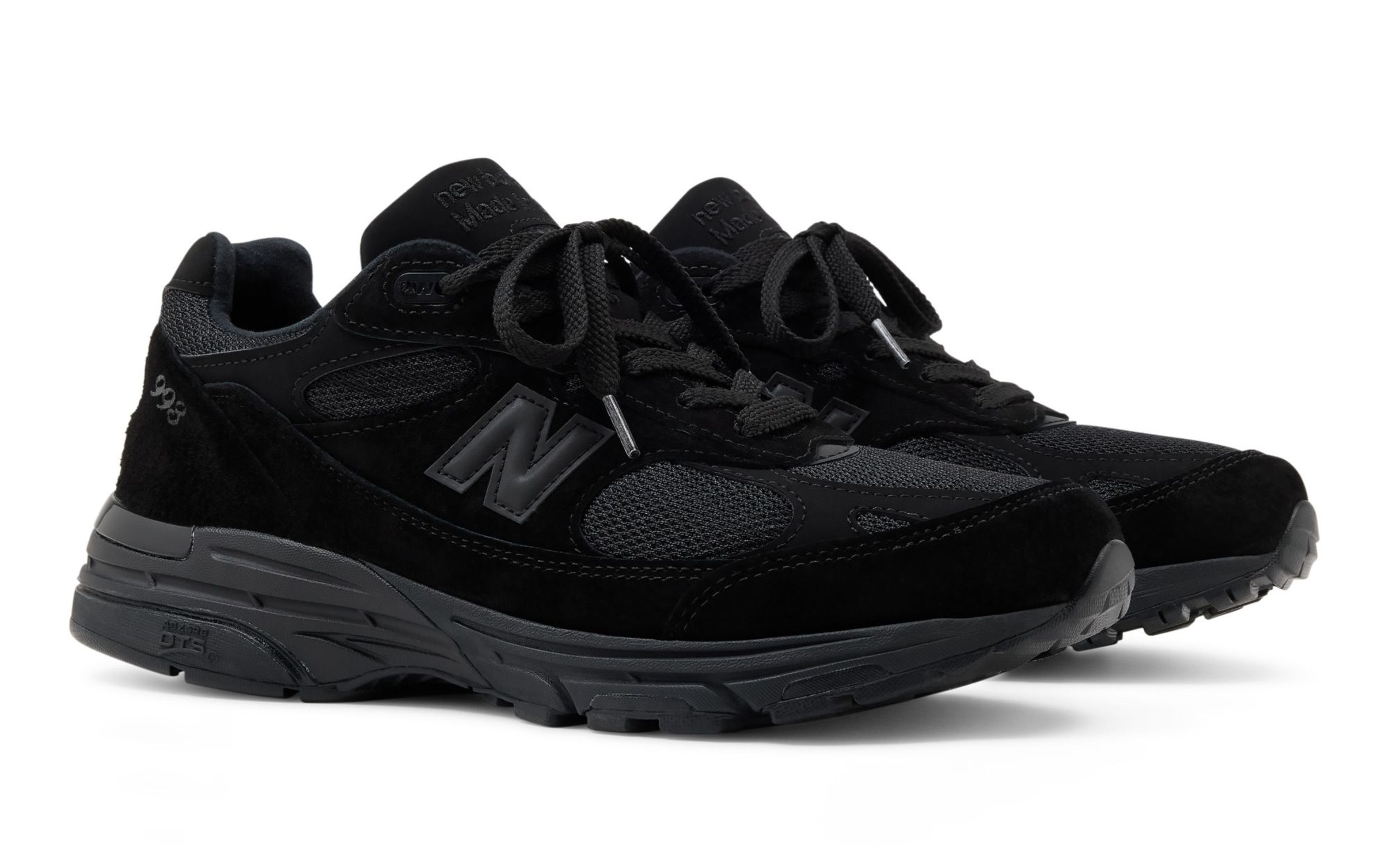【Apollo】New Balance 993 トリプルブラック New Balance 993 Arrives in Triple Black | KicksUnderCost