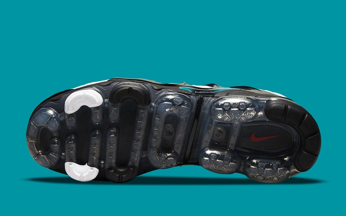 spider man catch vapormax