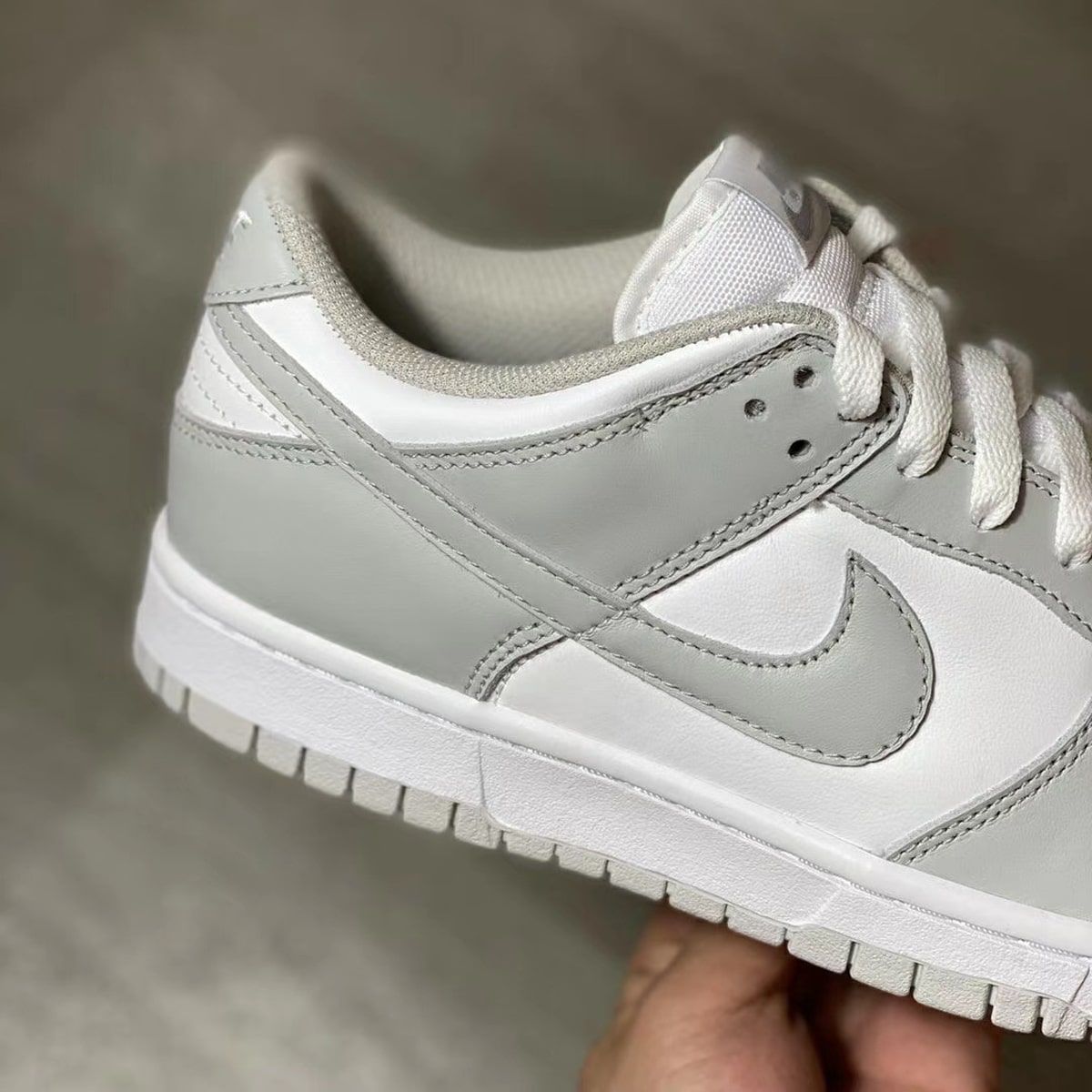 Detailed Looks at the Women's Nike Dunk Low “Photon Dust” |  OdegardcarpetsShops° | nike air flight 89 emb white