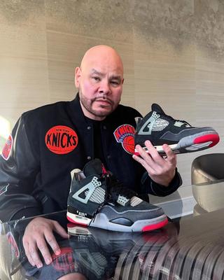 OFF-WHITE x Air Jordan 4 "Bred"