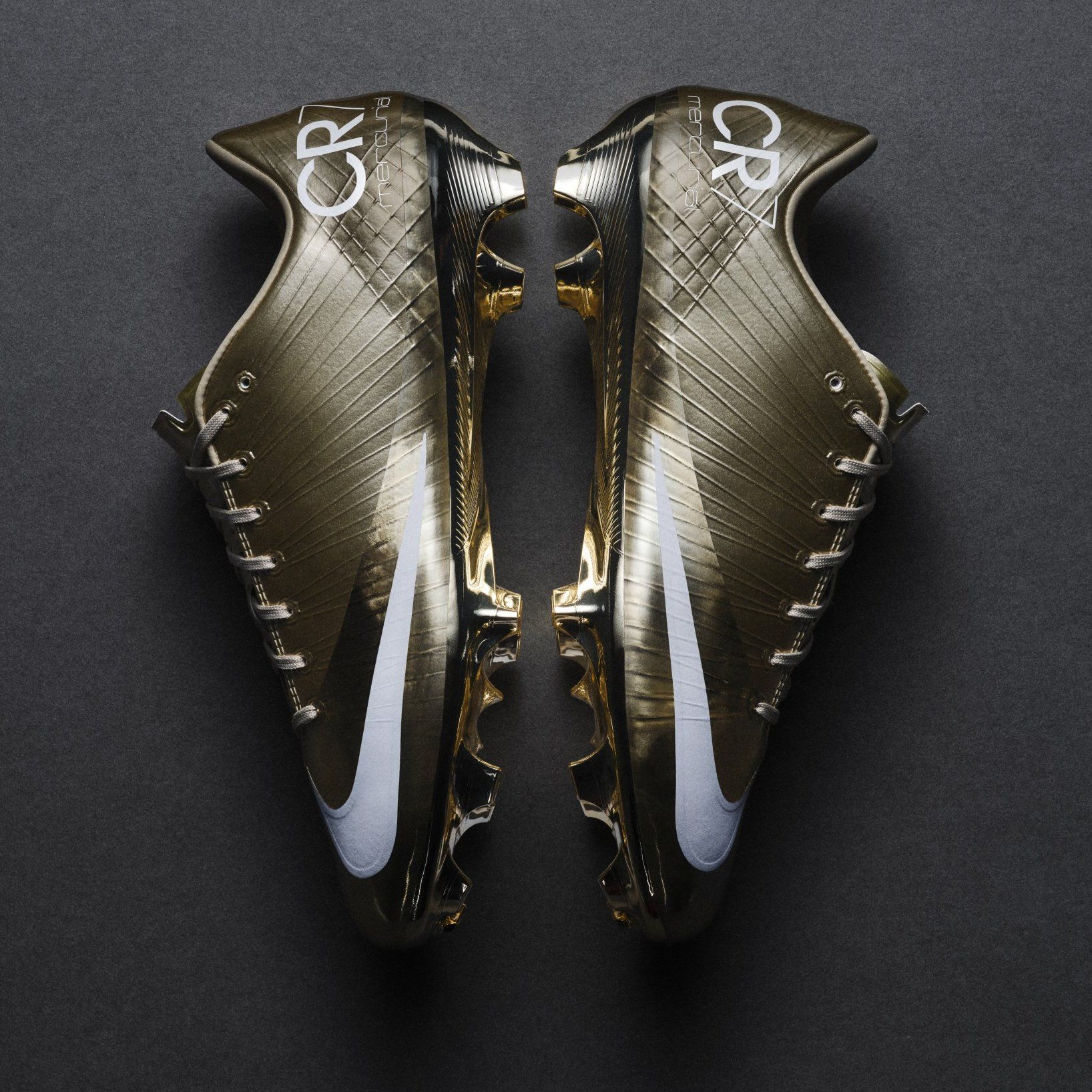 Golden pair of the Nike Mercurial Superfly 1 RGN, celebrating Cristiano Ronaldo's sixth appearance in the World Cup™.
