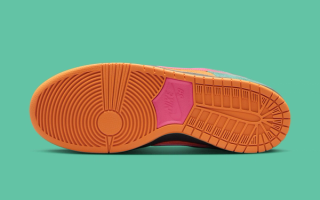 Nike SB Dunk Low "Green Noise & Watermelon" (SKU: HQ1625-301). Photo via Nike.