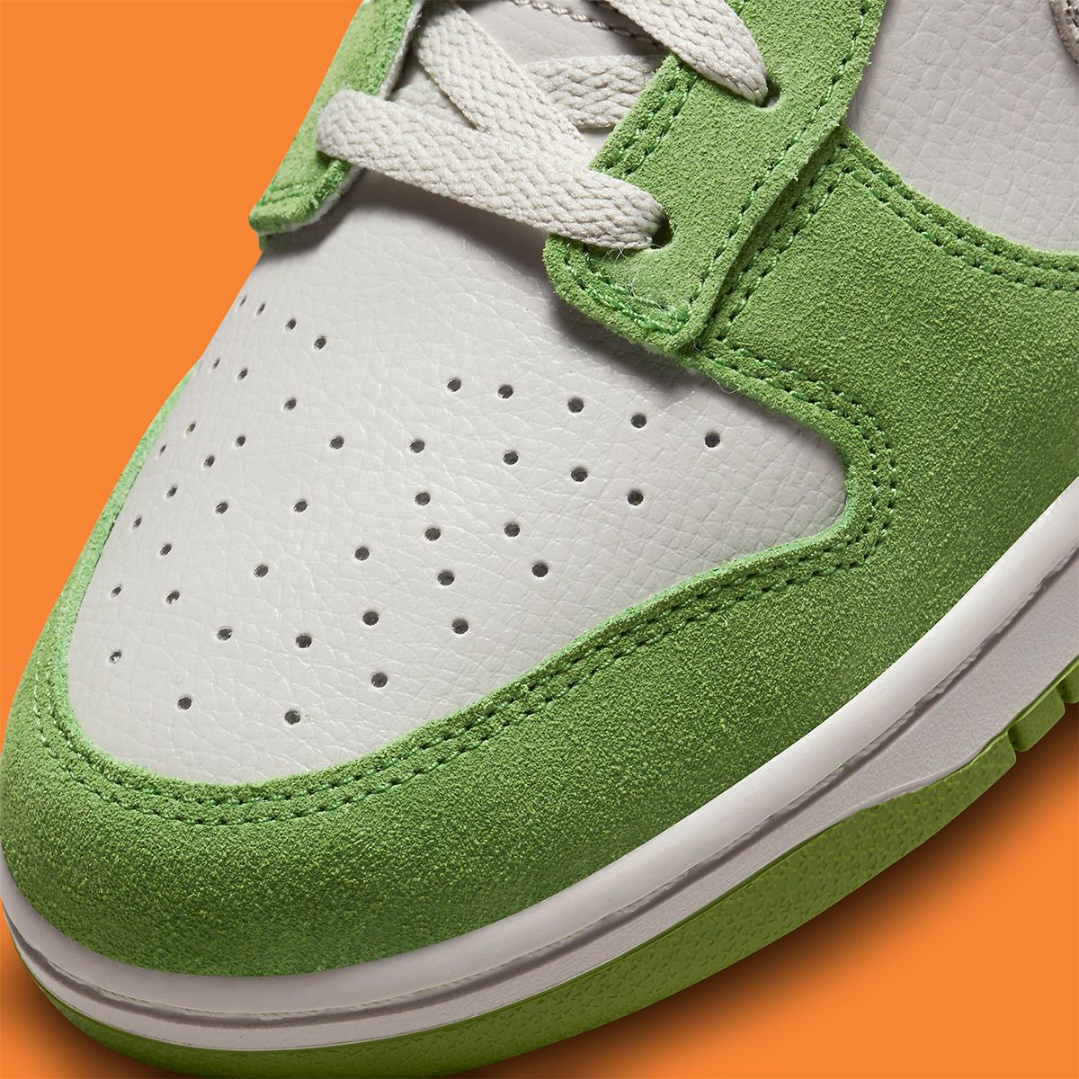 Official Images // Nike Dunk Low “Safari Swoosh” (Chlorophyll