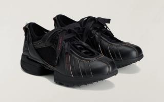 Simone Rocha x adidas Climacool "Black" (SKU: KH7452). Photo via adidas.