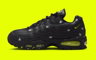 Nike Air Max 95 Premium "Houseflies" in a "Black/Black/Metallic Dark Grey/Neon Yellow" color scheme.