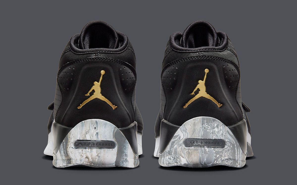 NIKE JORDAN ZION 2 OF BLACK GREY 箱なし This Jordan Zion 2 Comes