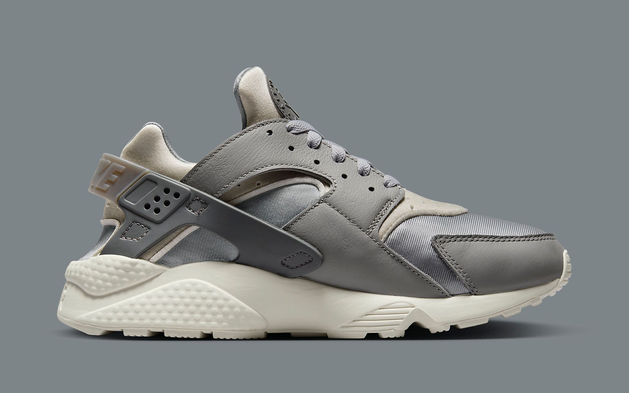 First Looks // Nike Air Huarache 