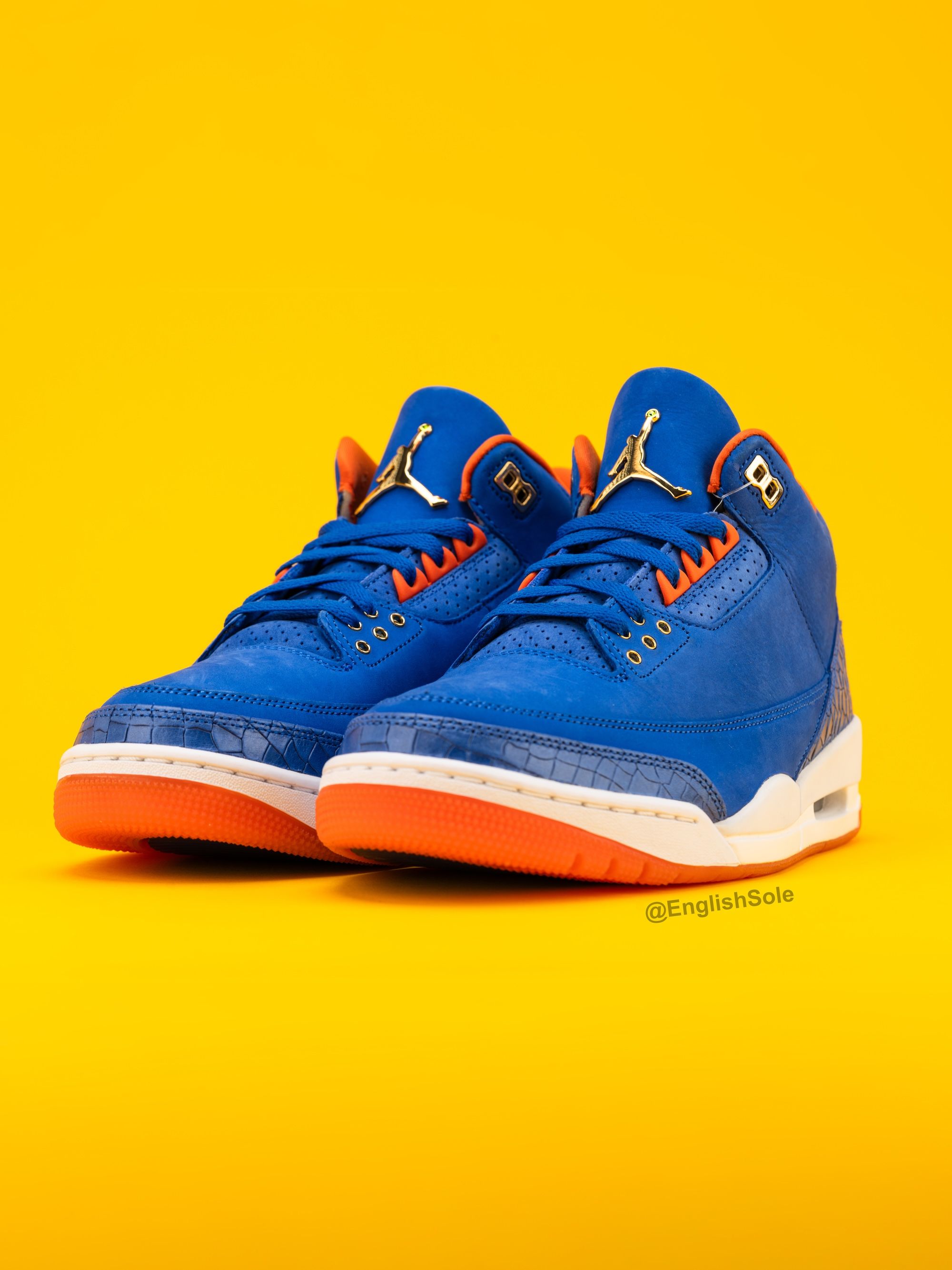 Air Jordan 3 P.E. gifted to the Florida Gators Men's Basketball Team for winning the NCAA 2024-2025 Championship. Photo via Instagram user @EnglishSole.