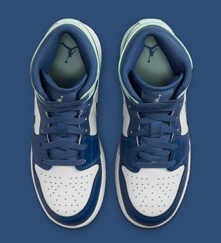 Air Jordan 1 Mid 'Blue Mint