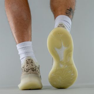 adidas yeezy jogger 380 stone salt gz0473 release date 10