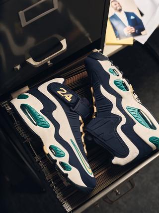 Nike Air Griffey Max 1 honoring 10th anniversary of Ken Griffey Jr.'s Hall of Fame Induction. Photo via Nike.