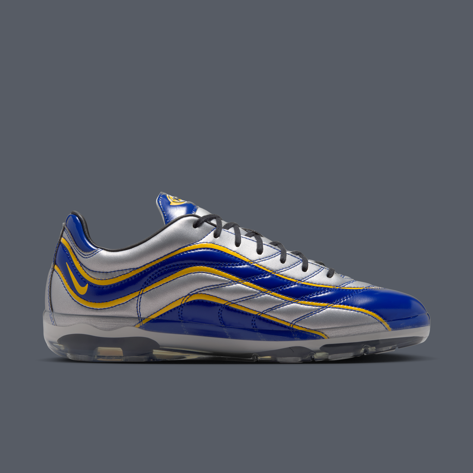 Nike Cryoshot "Mercurial '98" (SKU: IQ8160-400). Photo via Nike.