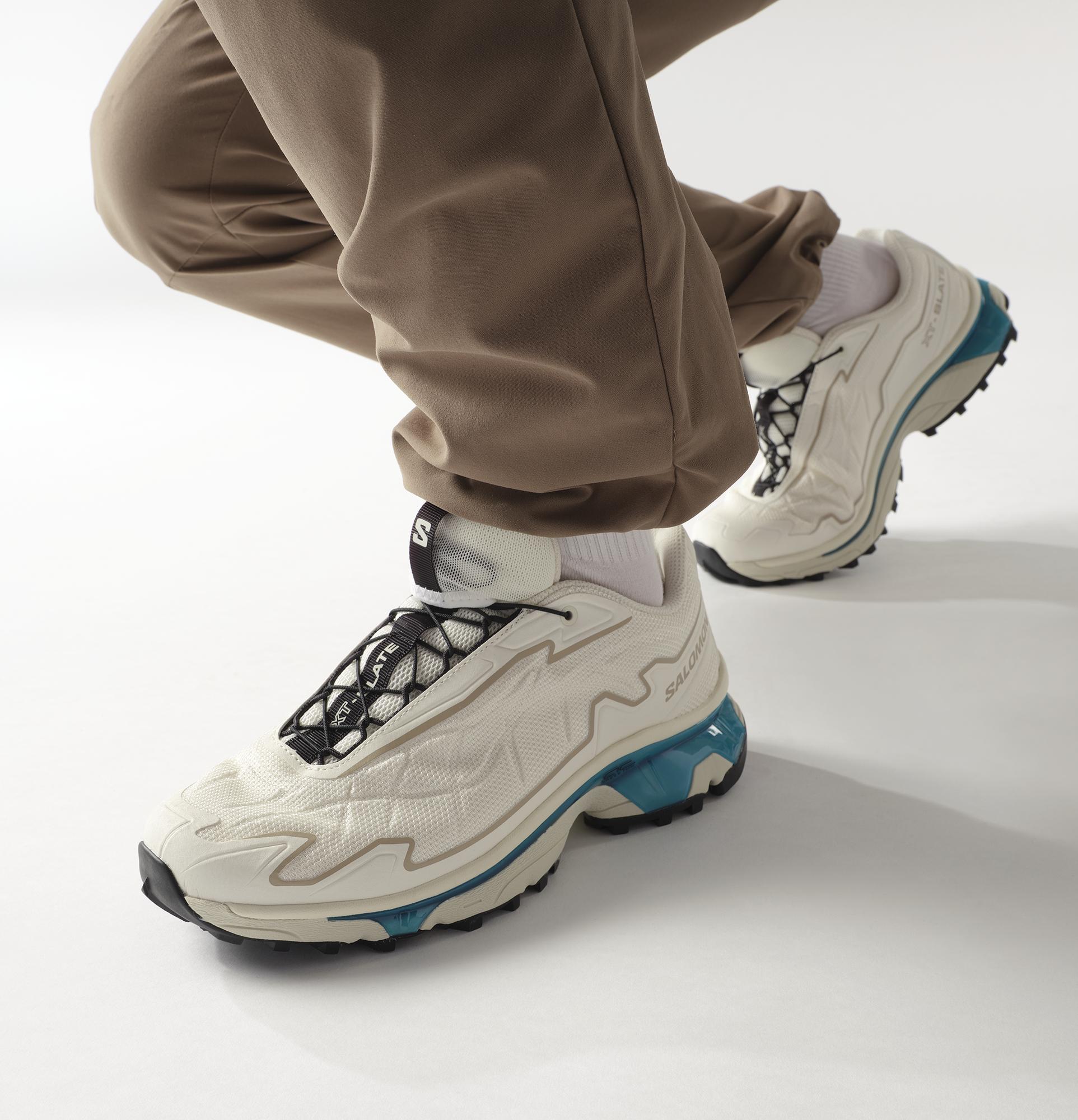 スニーカー SALOMON Men Sneakers L47575700VANILLA ICE WHITE PEPPER CAPRI Salomon XT Slate Vanilla Ice / White Pepper - Sep 2024