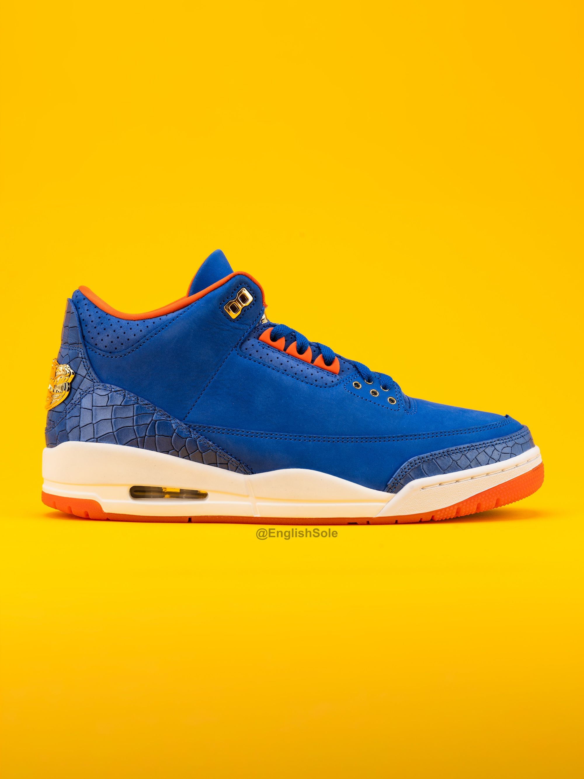 Air Jordan 3 P.E. gifted to the Florida Gators Men's Basketball Team for winning the NCAA 2024-2025 Championship. Photo via Instagram user @EnglishSole.