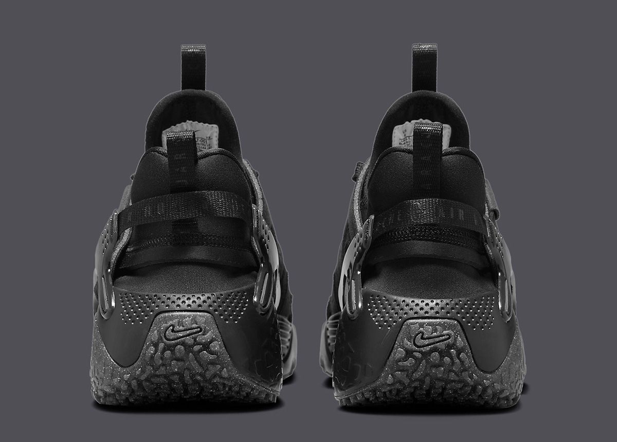 Huarache drift hotsell triple black