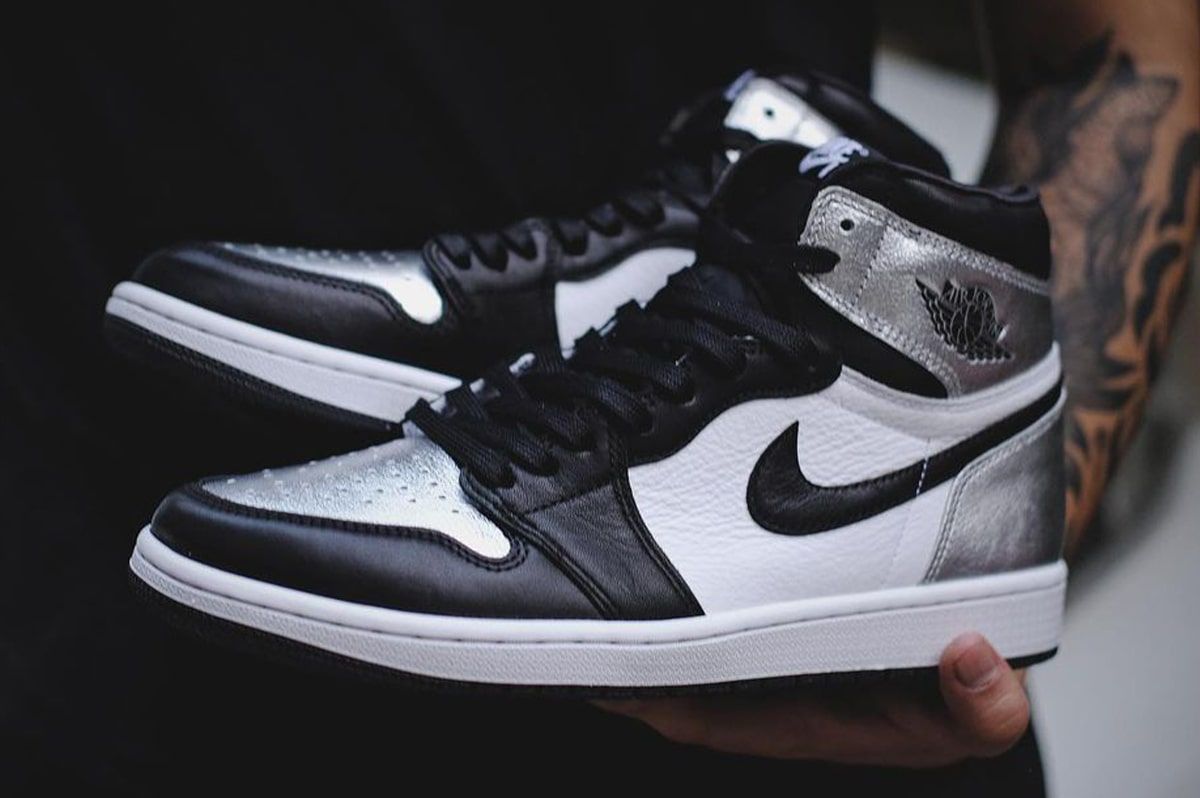 Air shops jordan 1 black toe 213