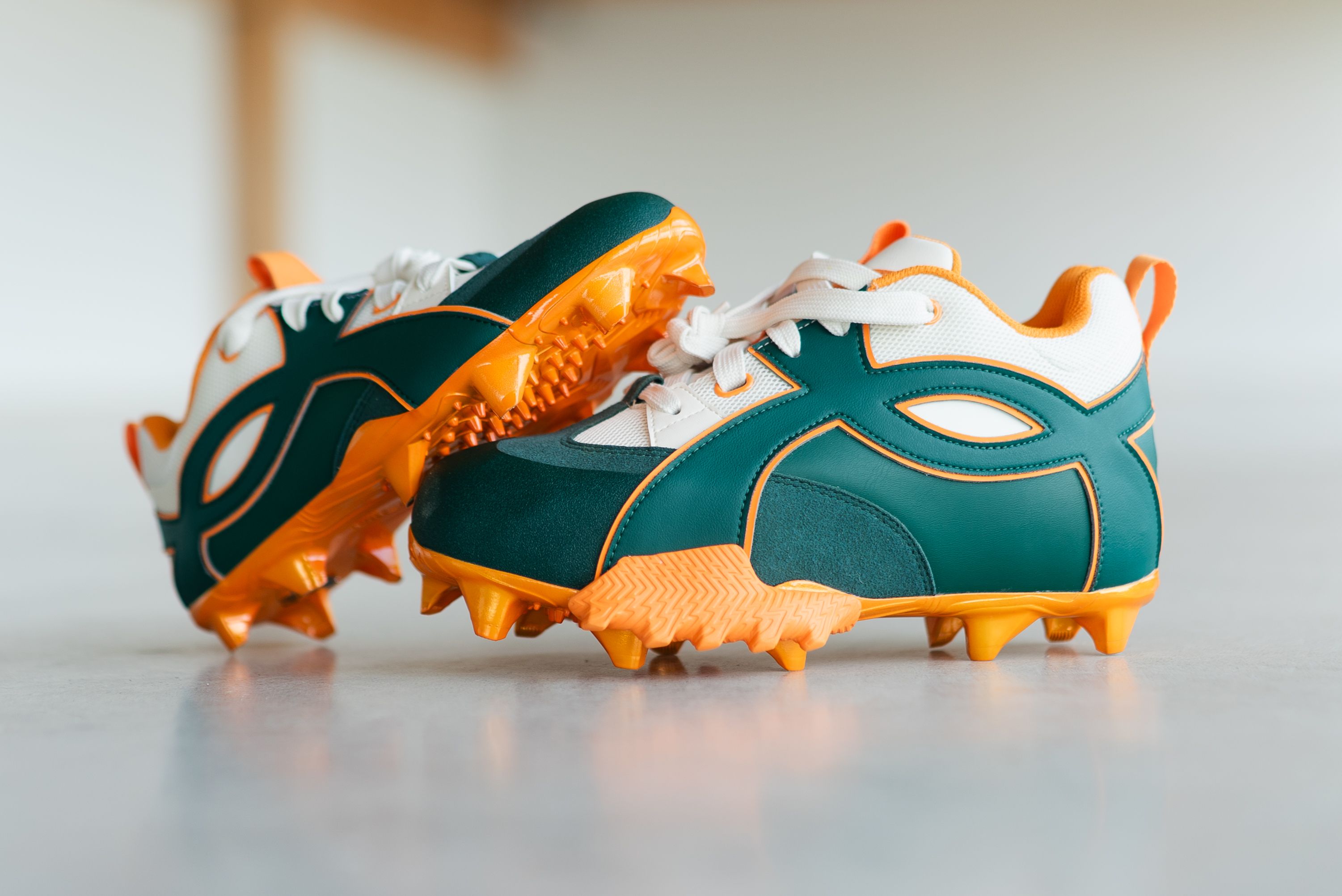 Gunnar Henderson Surprises Youth Baseball Player With Custom Under Armour Cleats