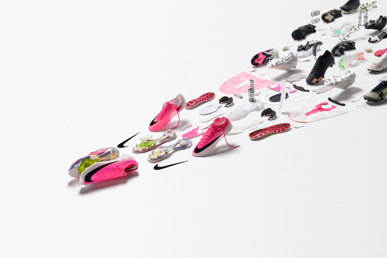 Design breakdown & process of Nike's Mercurial Vapor 17 & Superfly 11. Photo via Nike.