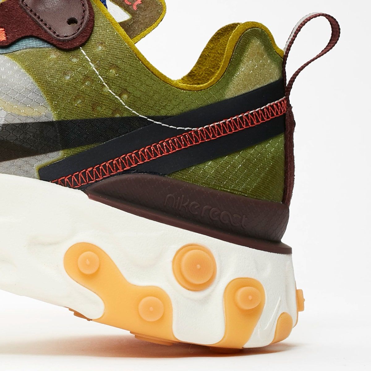 React element 87 hot sale moss on feet