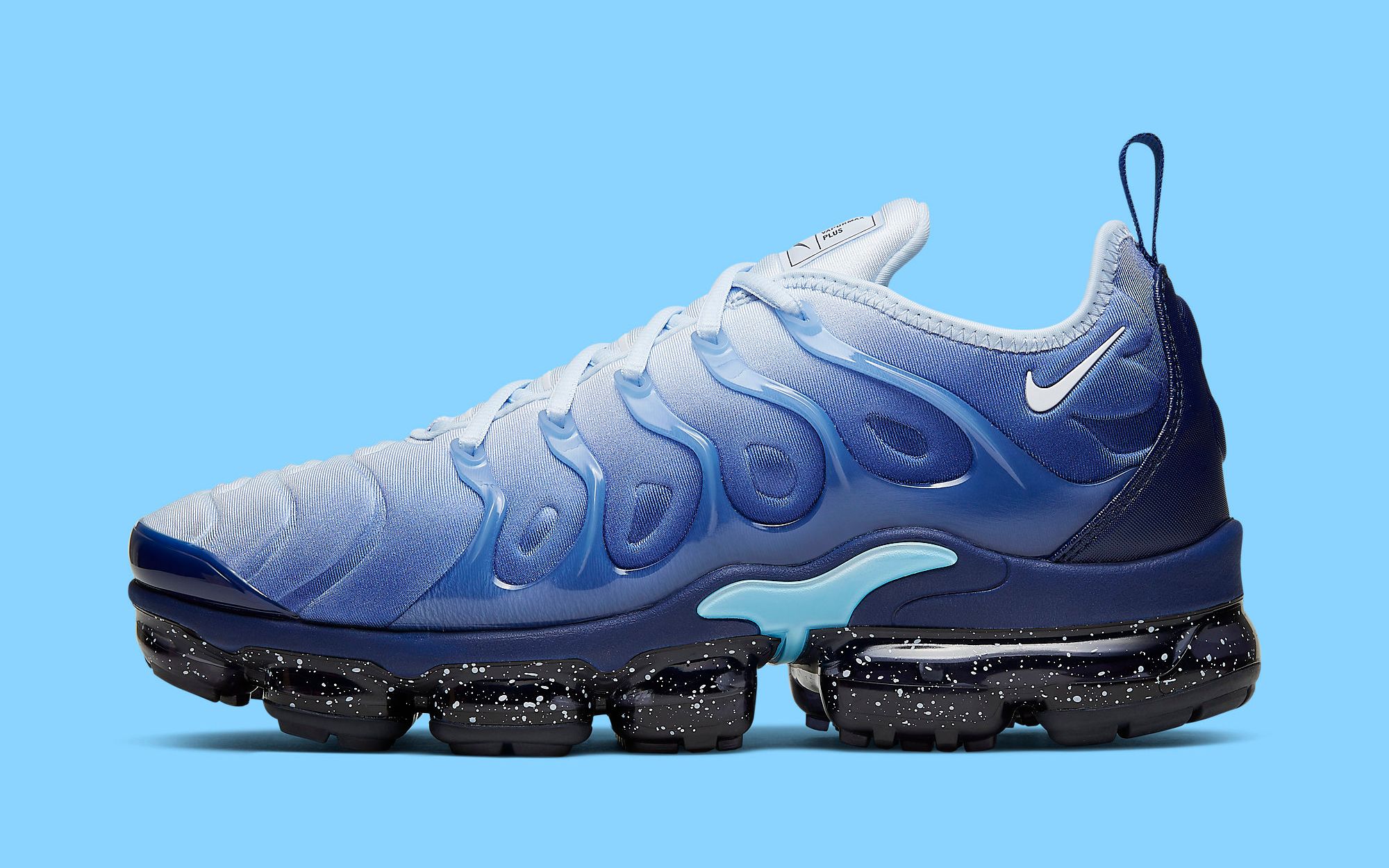 Nike air vapormax plus cheap white neptune green dynamic yellow