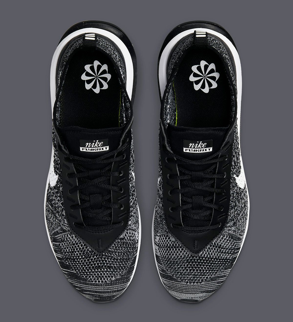 First Looks // Nike Air Max Flyknit Racer “Oreo” | House of Heat°