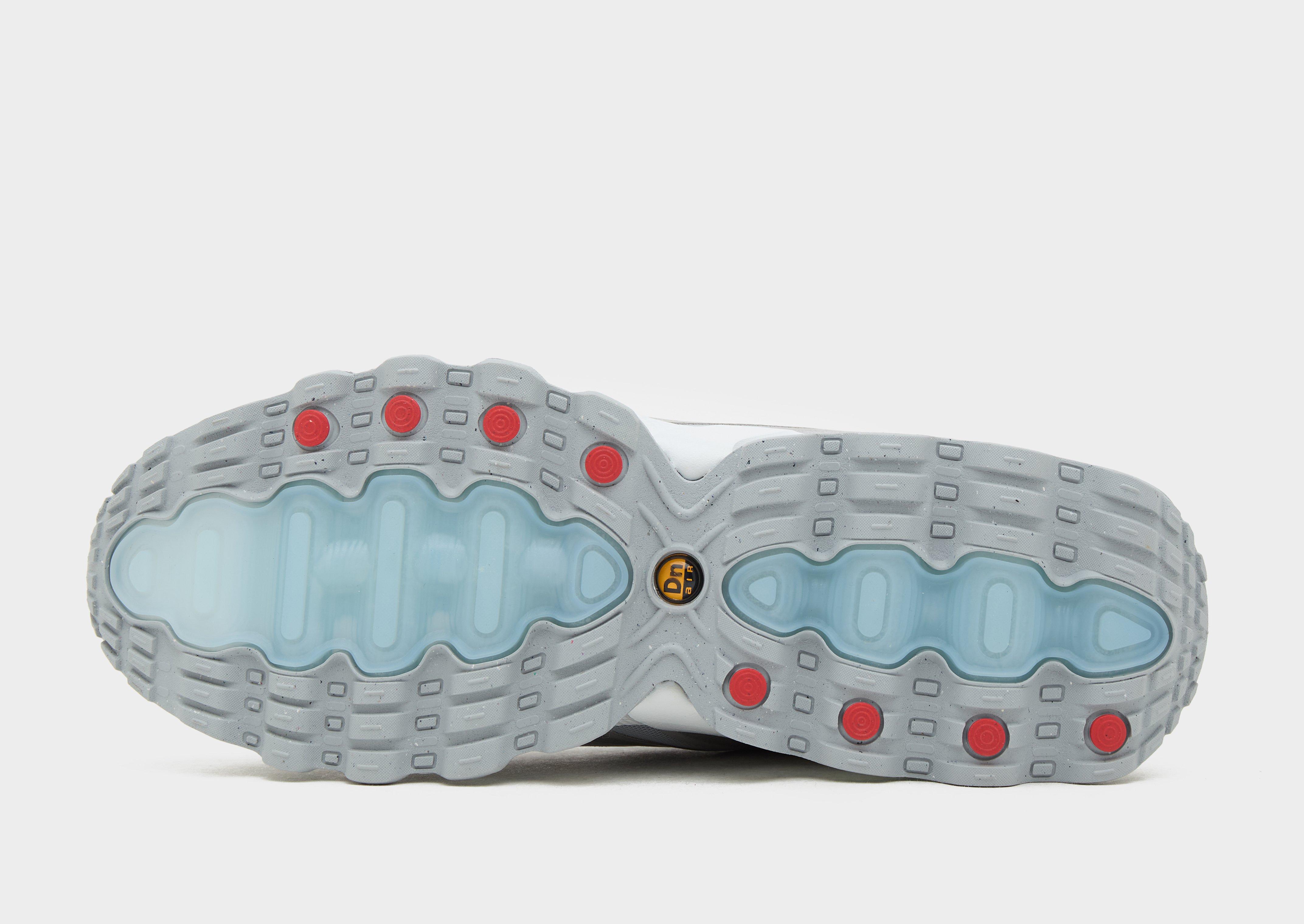 Metallic Silver Overtakes The Nike Air Max DN8 For Spring 2025 