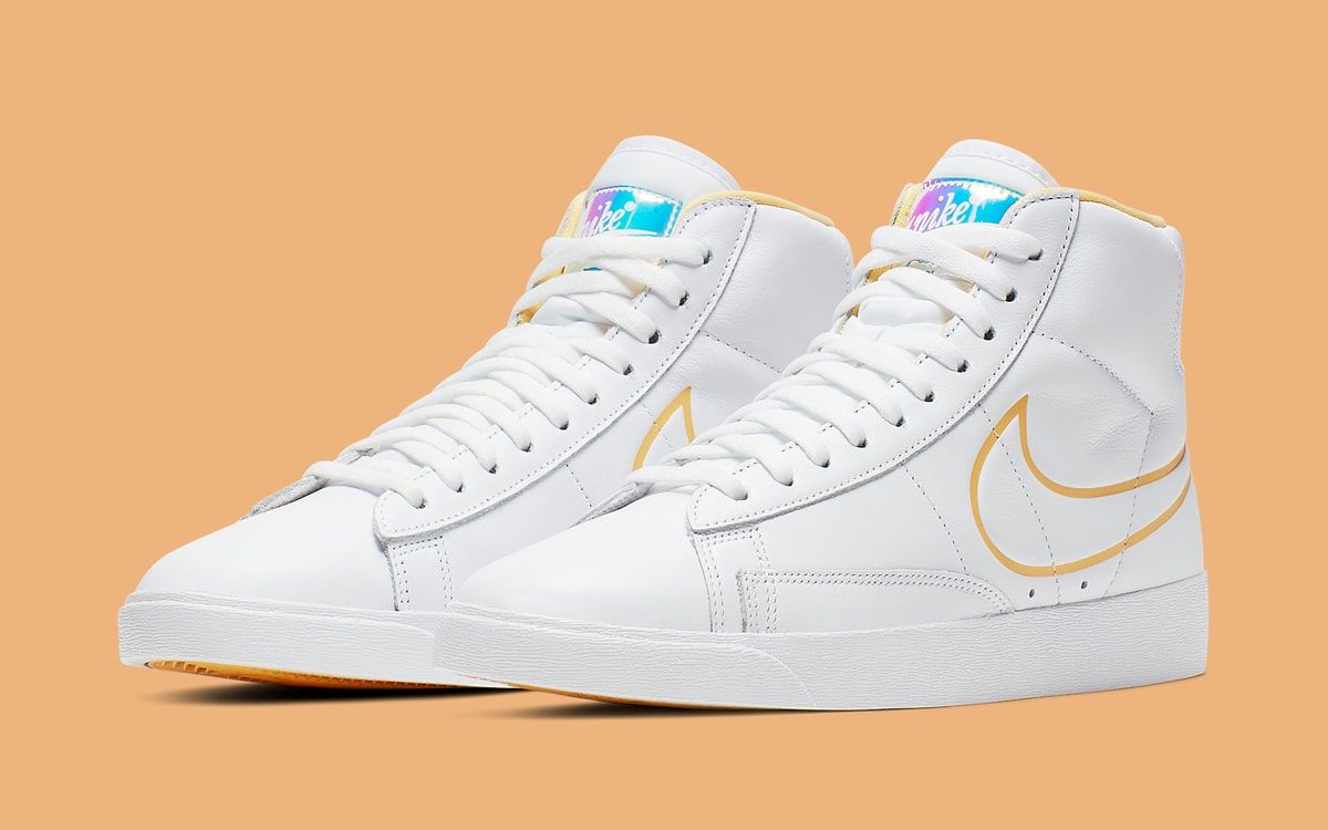 Iridescent clearance nike blazer