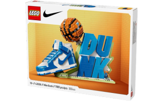 LEGO® Nike Dunk Set (1,180 pcs.)