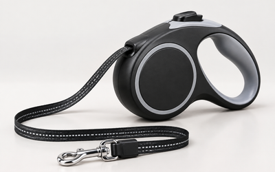 Best Retractable Dog Leashes 2026: Safety and Durability Compared