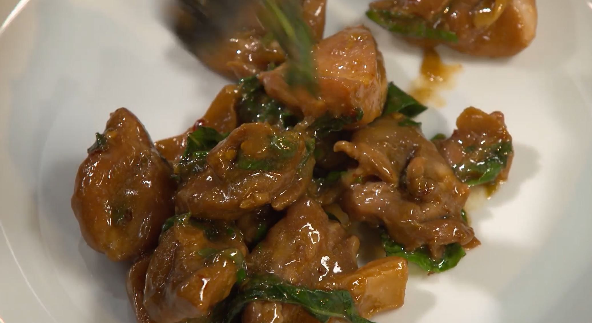 San Bei Ji (Three-Cup Chicken)