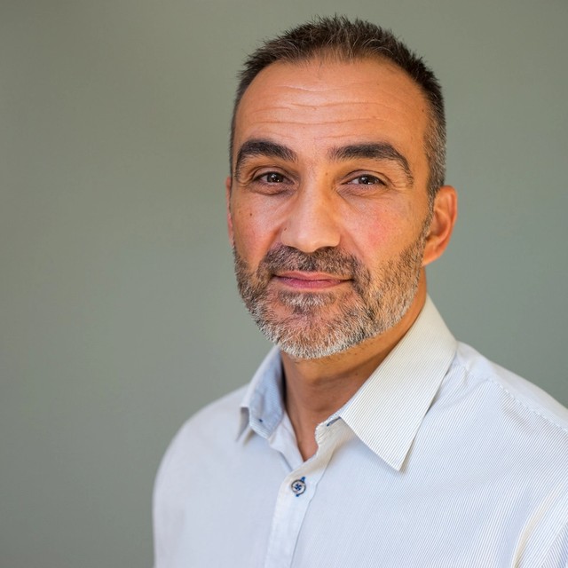Portrett av Zemir Popovac