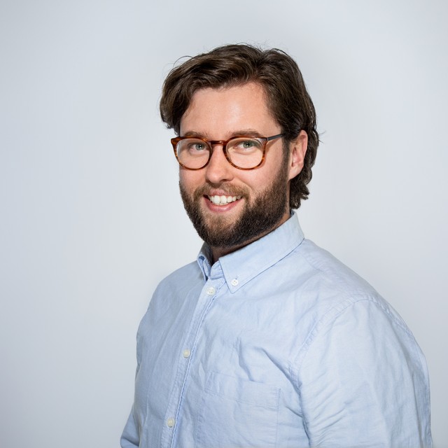 Portrettbilde av Espen By Marhaug, forlagsredaktør for jus i Gyldendal Akademisk.
